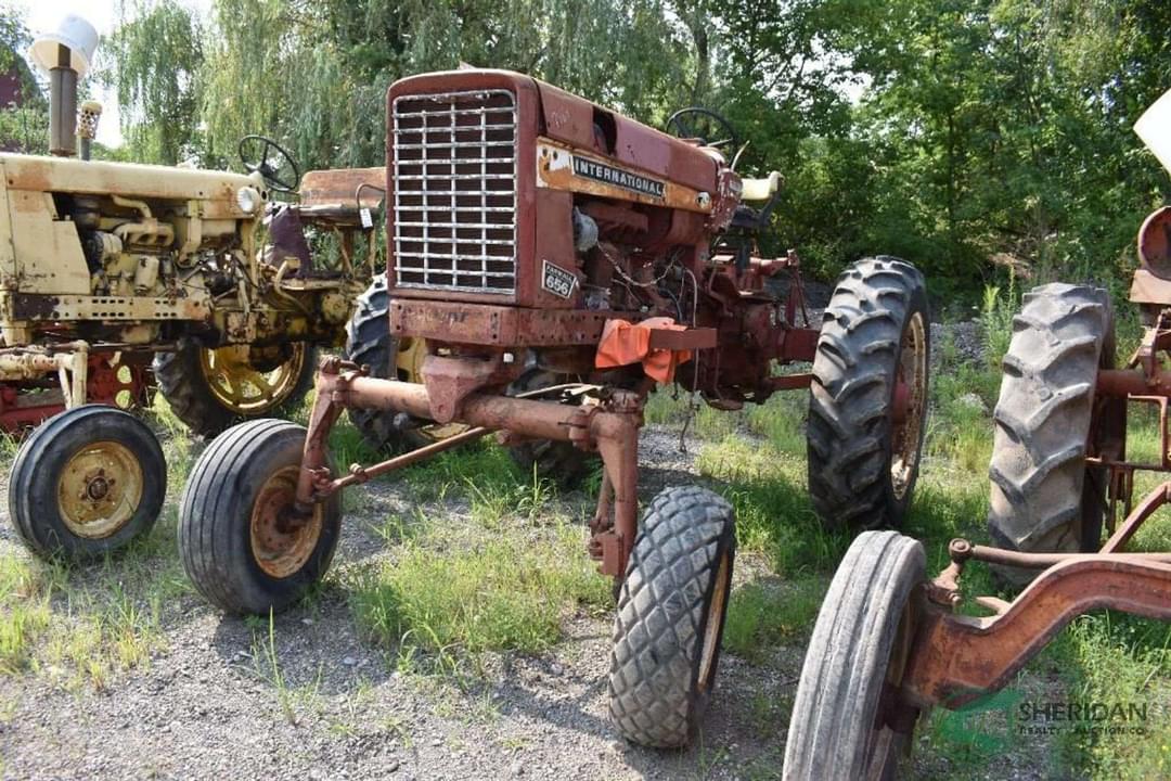 Image of International Harvester 656 Primary image