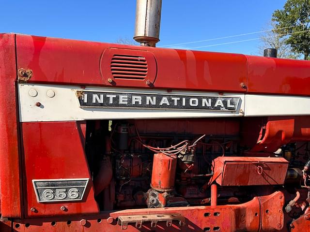 Image of International Harvester 656 equipment image 3