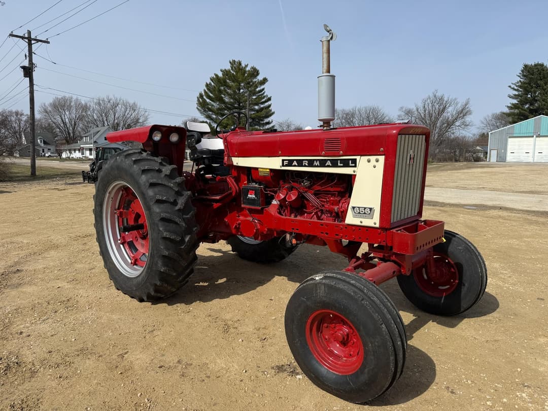 Image of International Harvester 656 Primary image