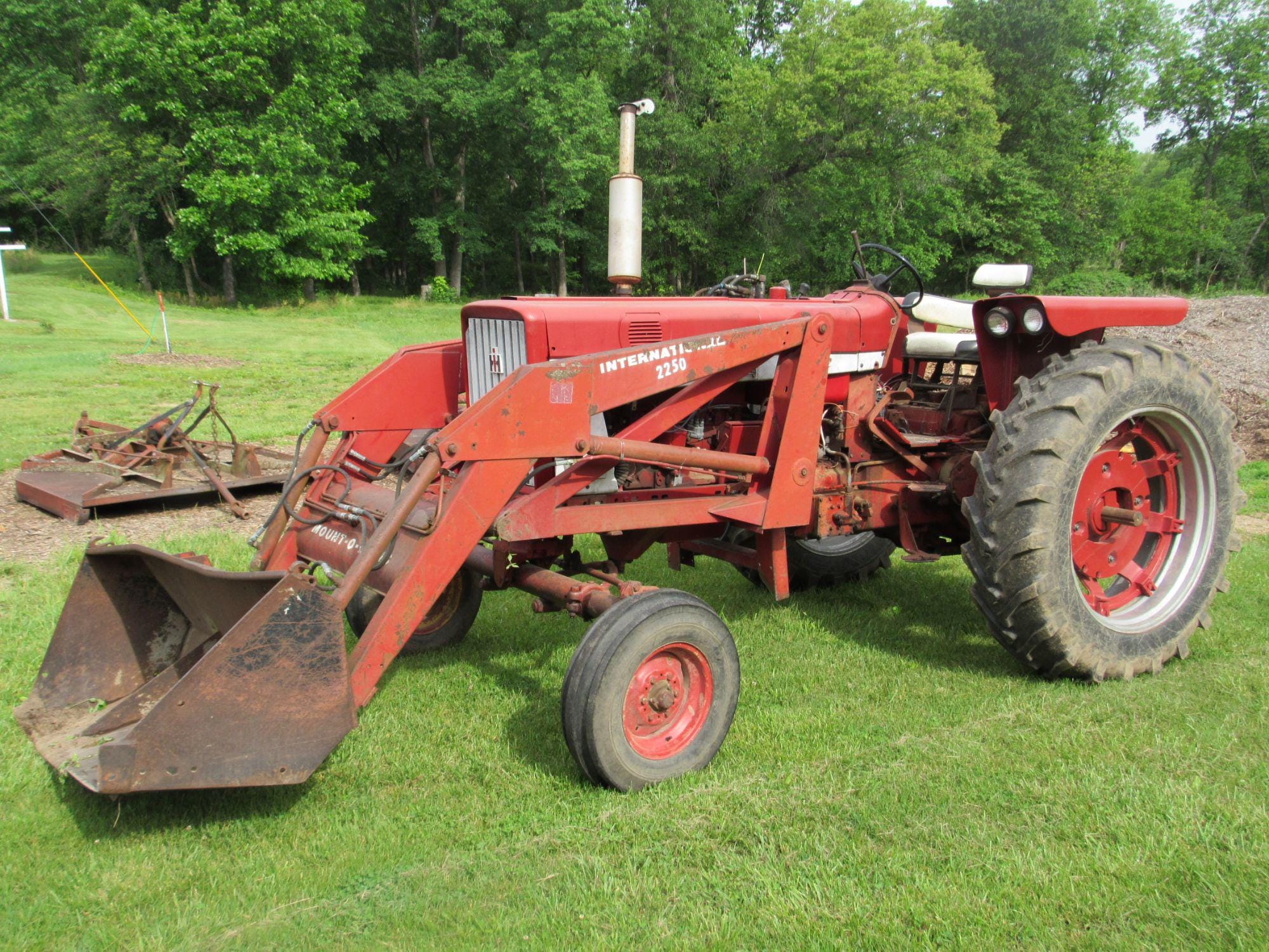 Main image International Harvester 656