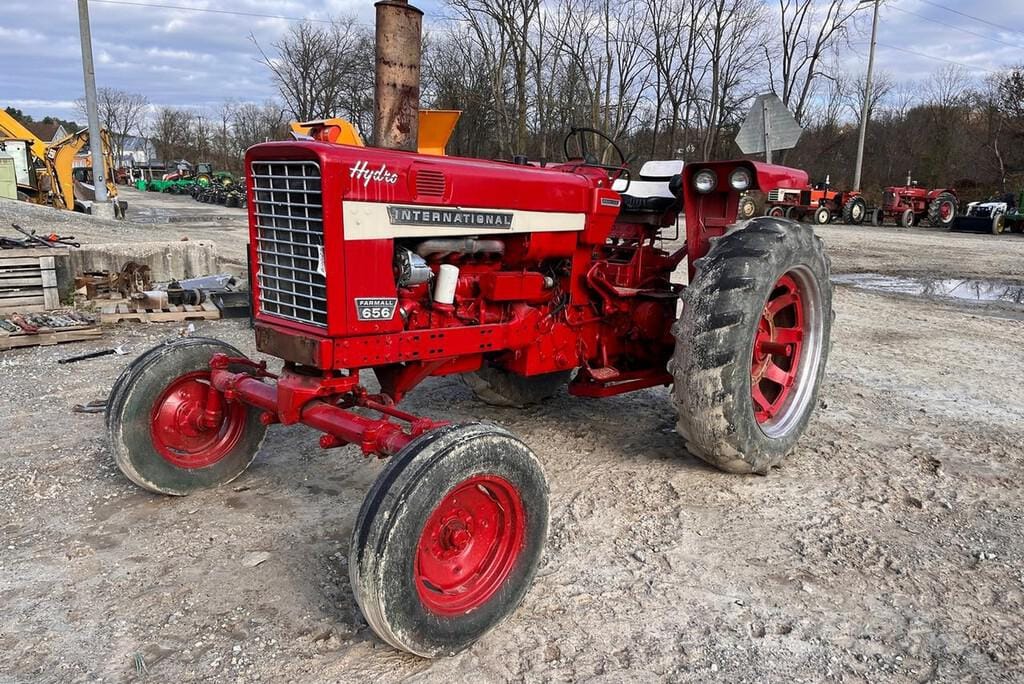 Main image International Harvester 656