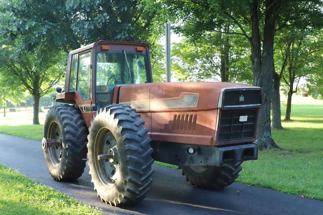 Image of International Harvester 6588 equipment image 1