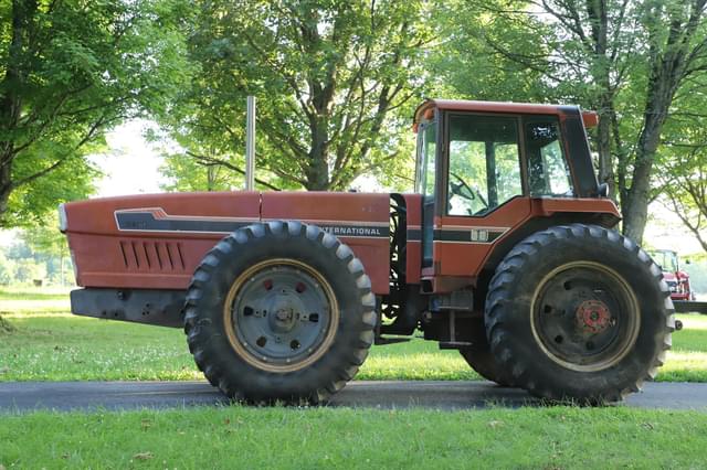 Image of International Harvester 6588 equipment image 4