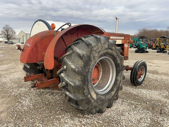 Image of International Harvester 660 equipment image 2