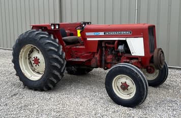 Main image International Harvester 674