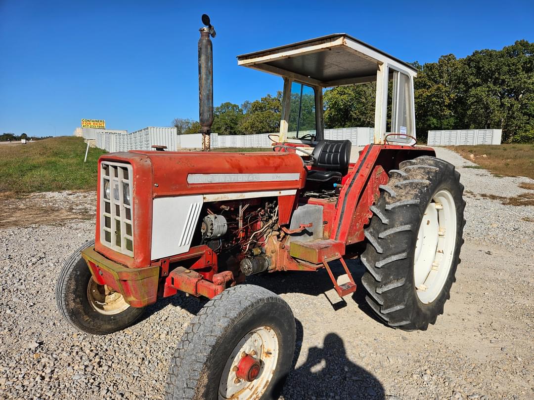 Image of International Harvester 674 Primary image