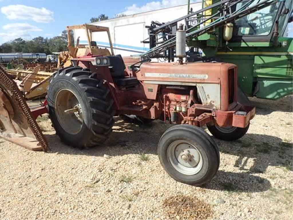 Image of International Harvester 674 Primary image