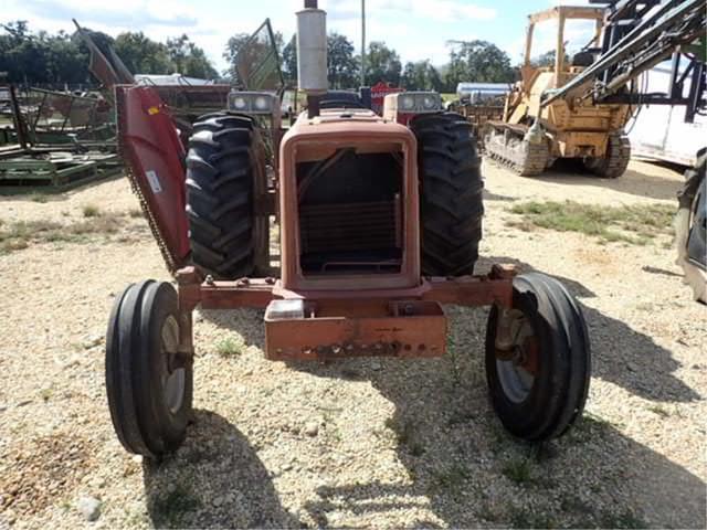 Image of International Harvester 674 equipment image 3