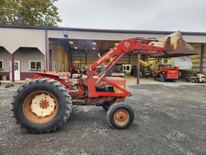 International Harvester 674 Image