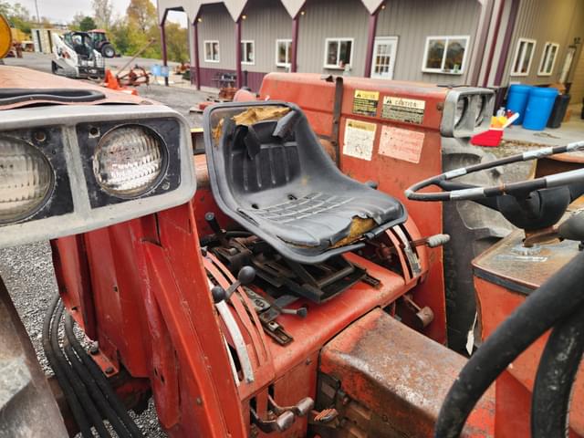 Image of International Harvester 674 equipment image 3