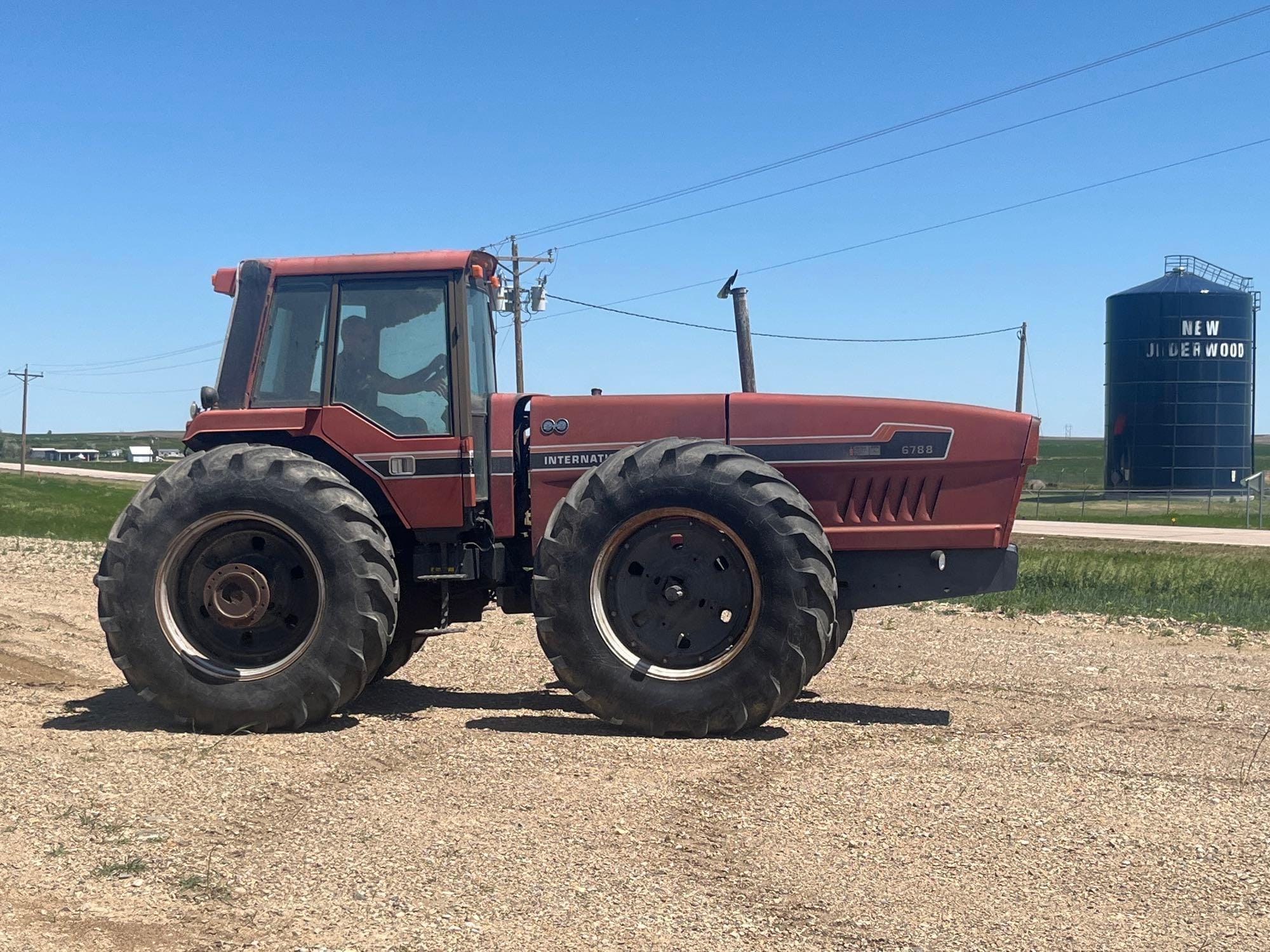 Main image International Harvester 6788