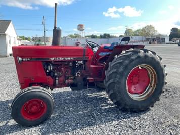 Main image International Harvester 684