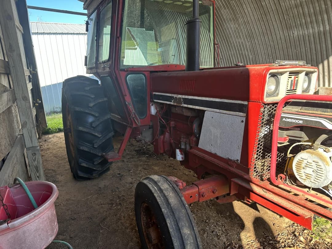 Image of International Harvester 684 Image 0
