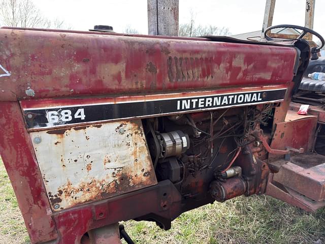 Image of International Harvester 684 equipment image 1