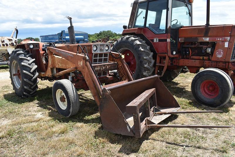 Image of International Harvester 684 Primary image