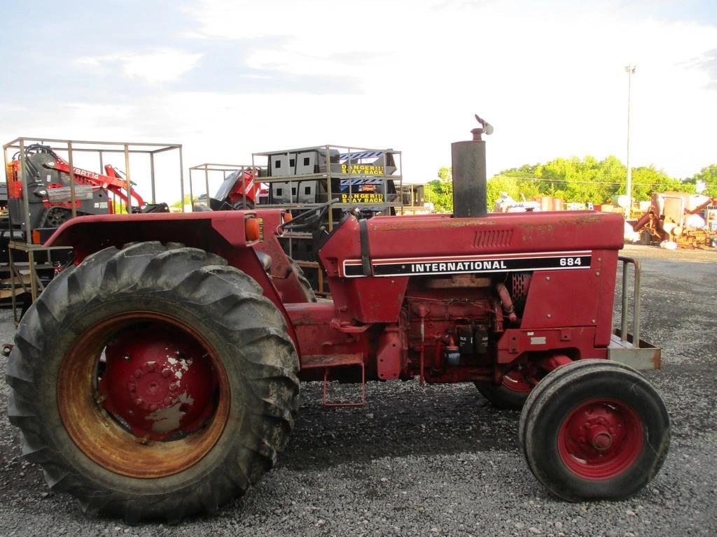 Image of International Harvester 684 Primary image
