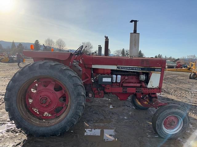 Image of International Harvester 686 equipment image 3