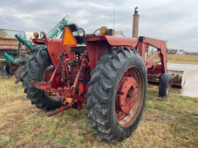 Image of International Harvester 686 equipment image 3