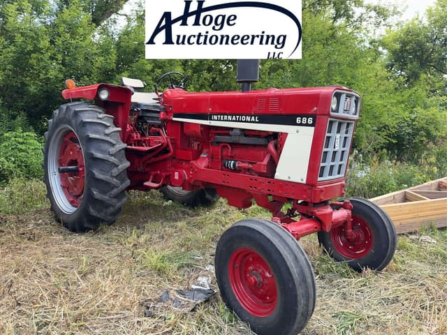 Image of International Harvester 686 equipment image 2