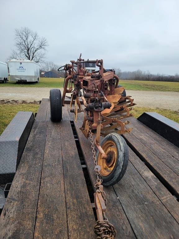 Image of International Harvester 70 equipment image 3