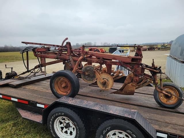 Image of International Harvester 70 equipment image 1