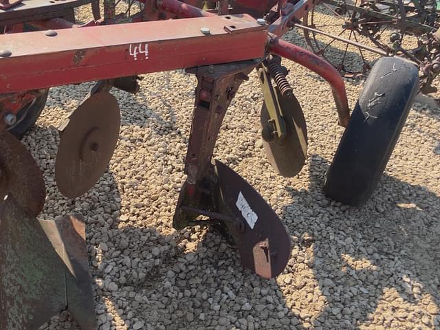 Image of International Harvester 70 equipment image 3
