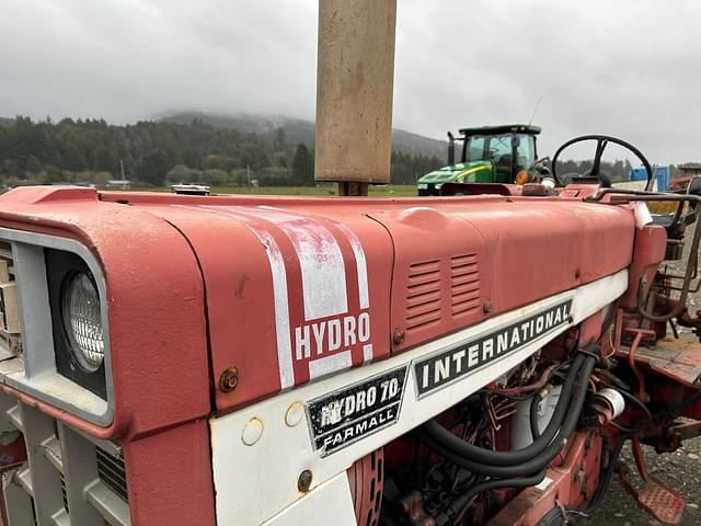 Image of International Harvester Hydro 70 equipment image 3