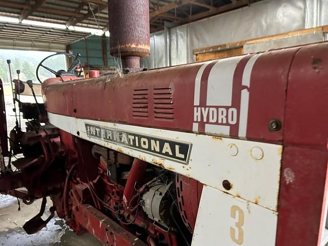 Image of International Harvester Hydro 70 equipment image 4