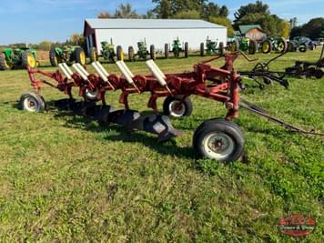 Main image International Harvester 700