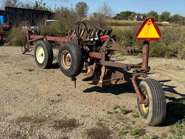 Image of International Harvester 700 equipment image 3