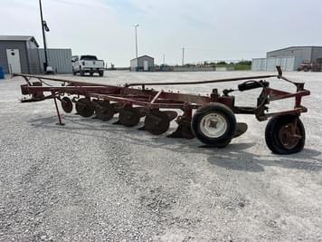 Main image International Harvester 700