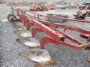 International Harvester 700 Image