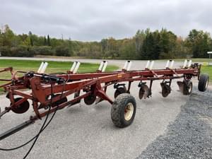 International Harvester 700 Image