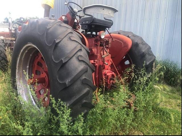 Image of International Harvester 706 equipment image 3