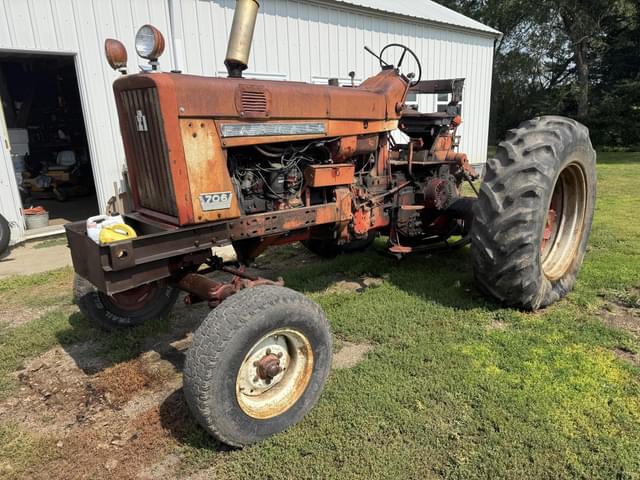 Image of International Harvester 706 equipment image 1