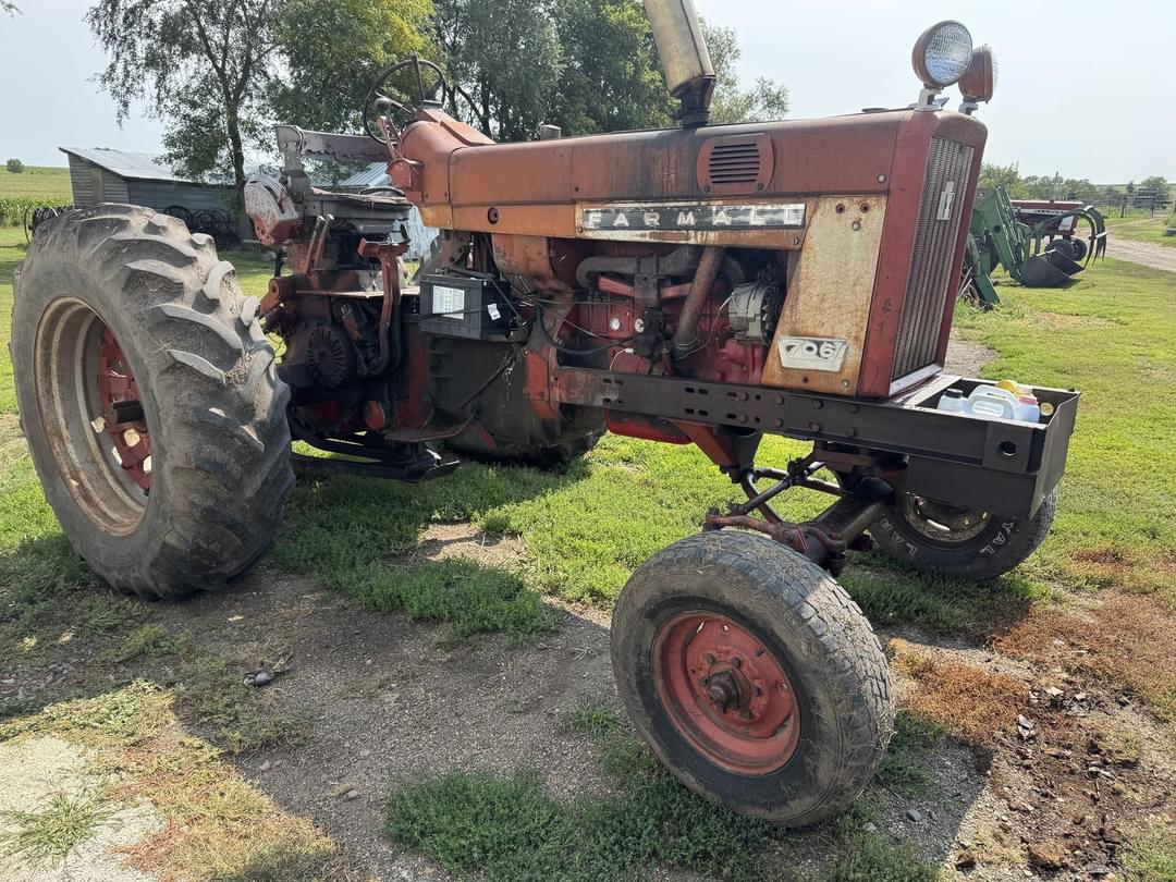 Image of International Harvester 706 Primary image