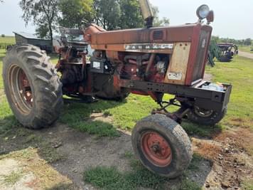 Main image International Harvester 706