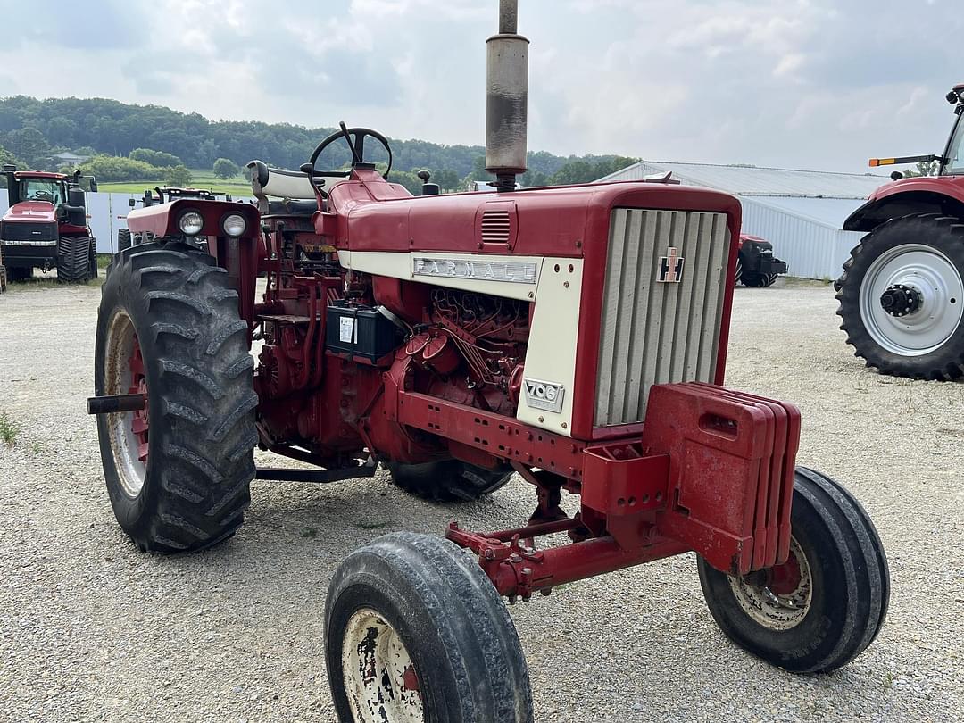 Image of International Harvester 706 Primary image