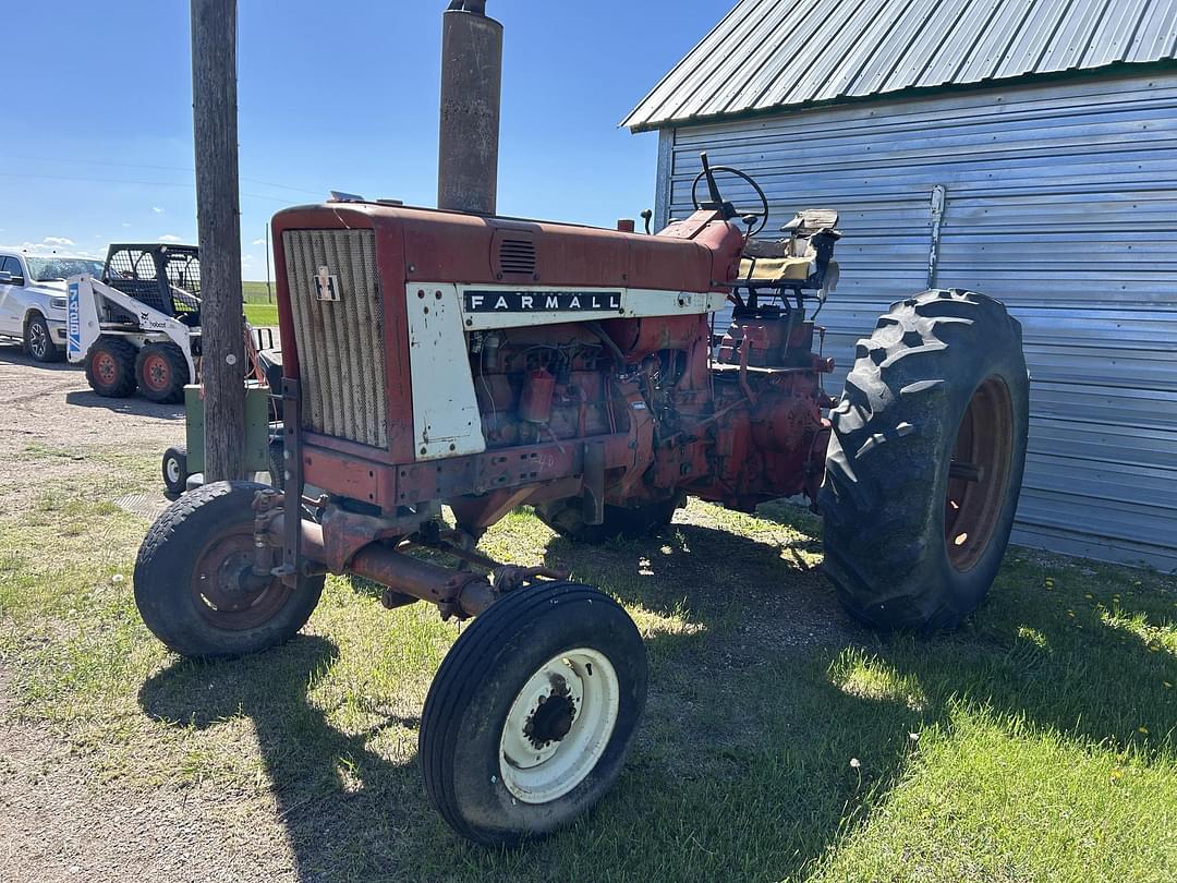 Image of International Harvester 706 Primary image
