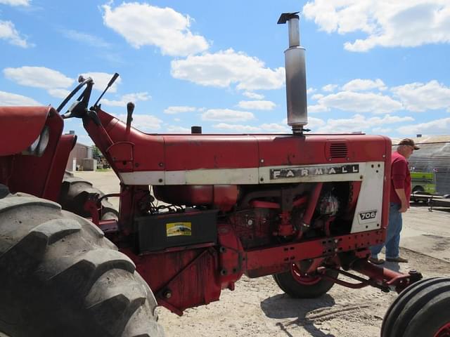 Image of International Harvester 706 equipment image 4