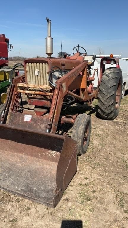 Image of International Harvester 706 Primary image