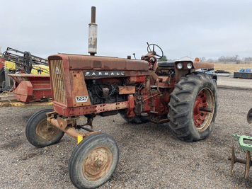 Main image International Harvester 706