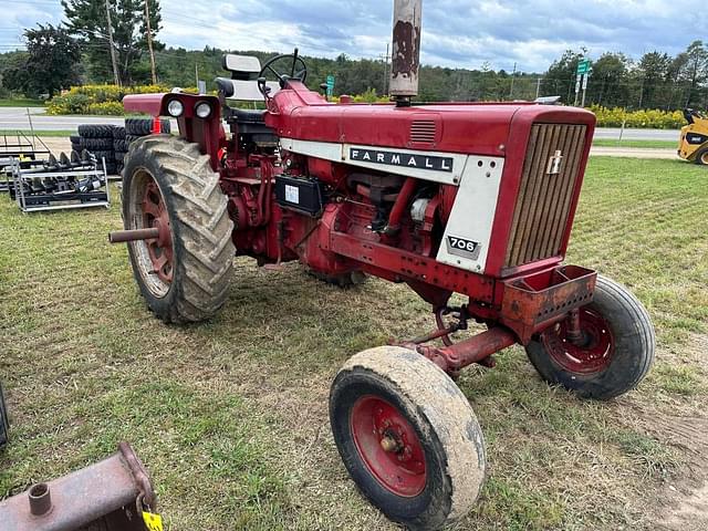 Image of International Harvester 706 equipment image 2