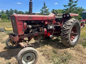 Main image International Harvester 706