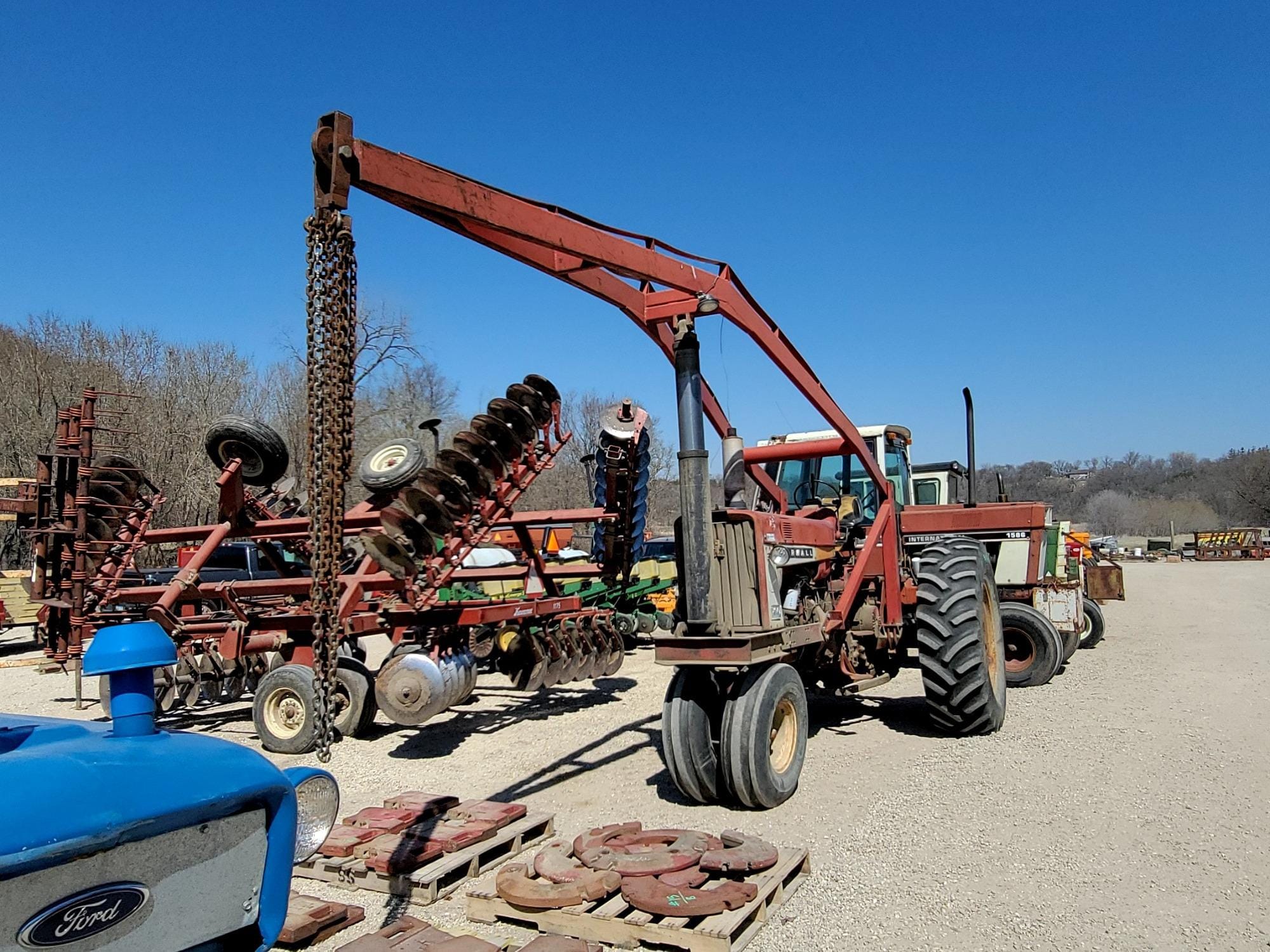 Main image International Harvester 706