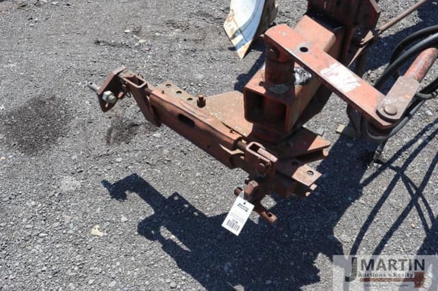 Image of International Harvester 710 equipment image 4
