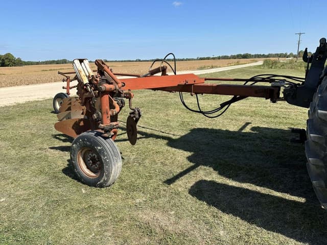 Image of International Harvester 720 equipment image 4