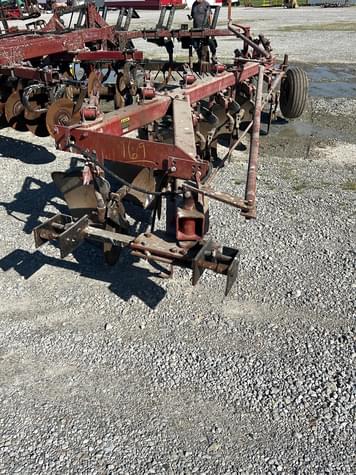 Main image International Harvester 720