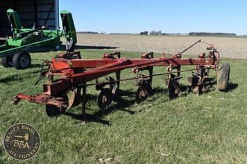 Main image International Harvester 720