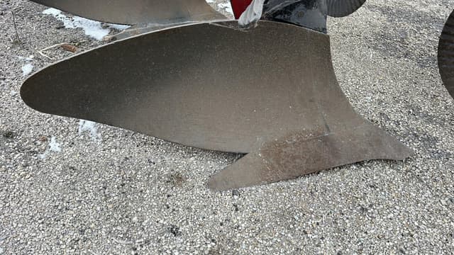 Image of International 720 equipment image 4